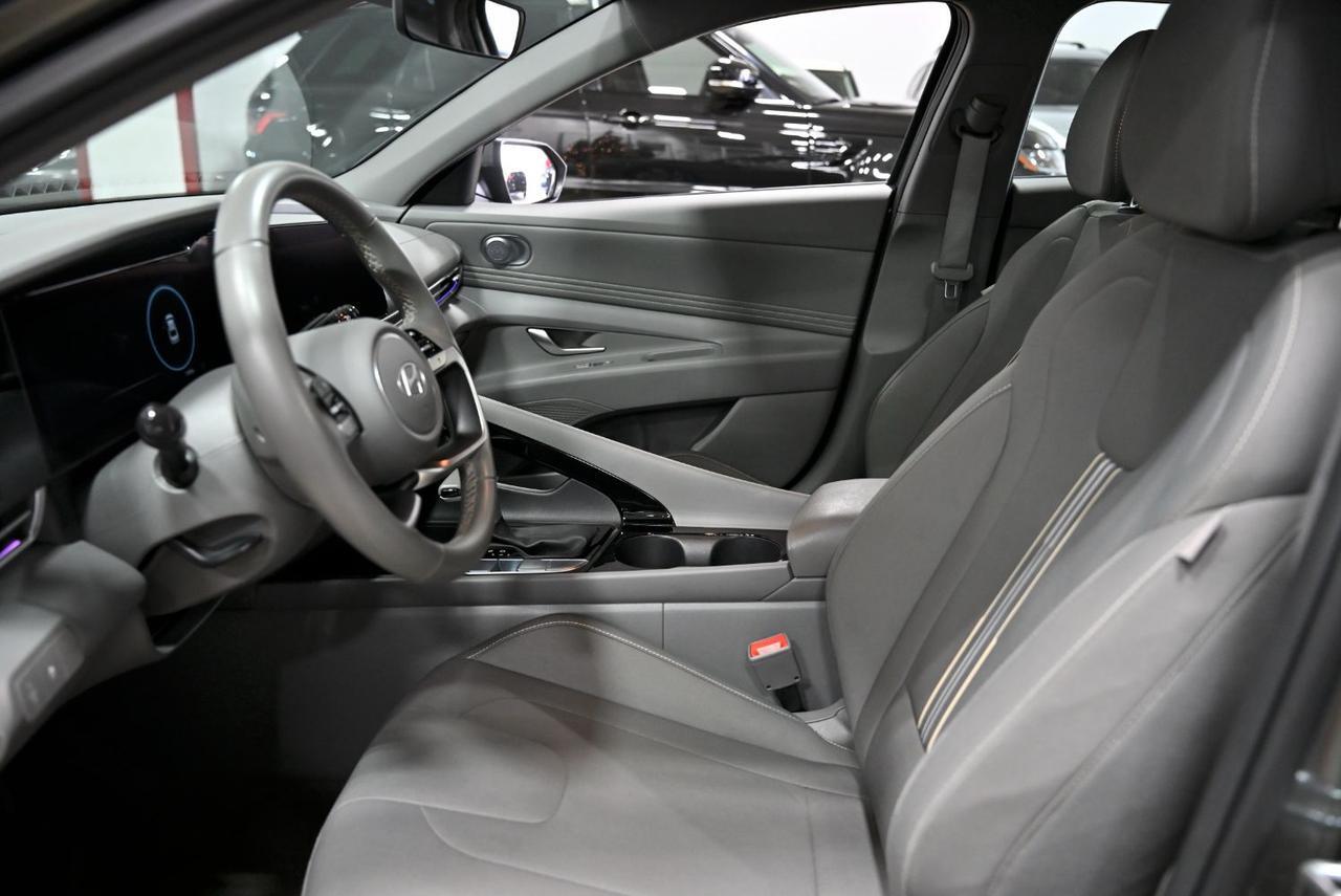 2025 Hyundai Elantra SEL Convenience Miami FL