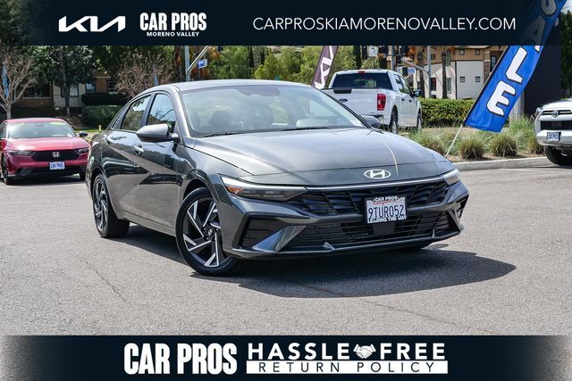 2025 Hyundai Elantra SEL Convenience