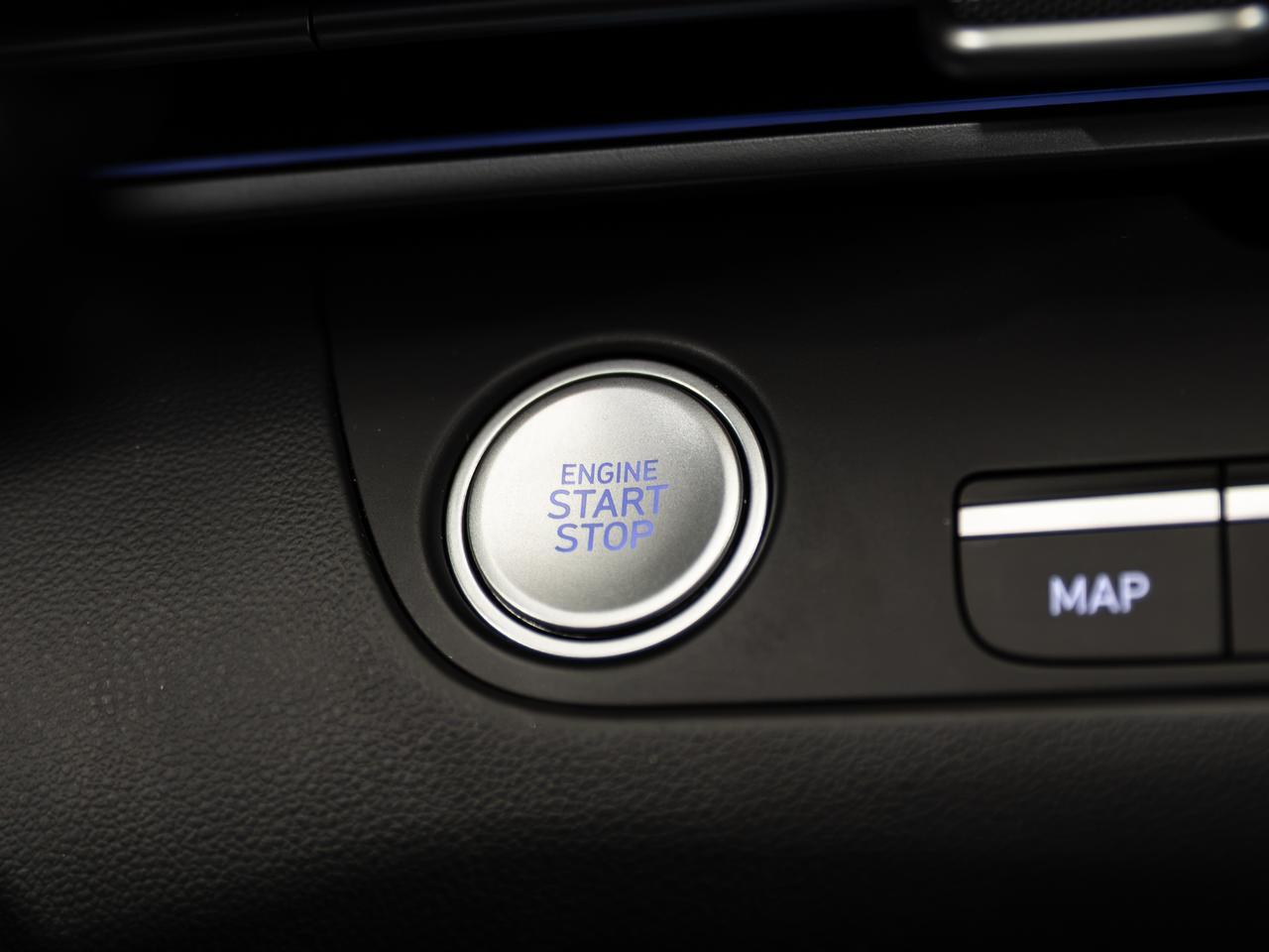 2025 Hyundai Elantra SEL Convenience NAV Cranberry PA