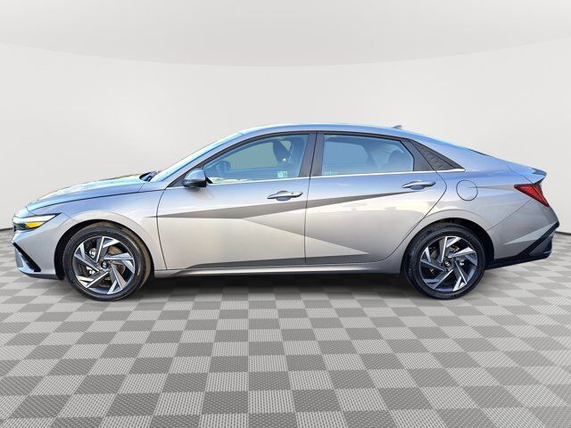 2025 Hyundai Elantra SEL Convenience San Clemente CA