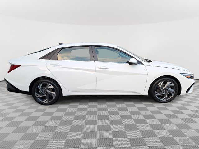 2025 Hyundai Elantra SEL Convenience San Clemente CA