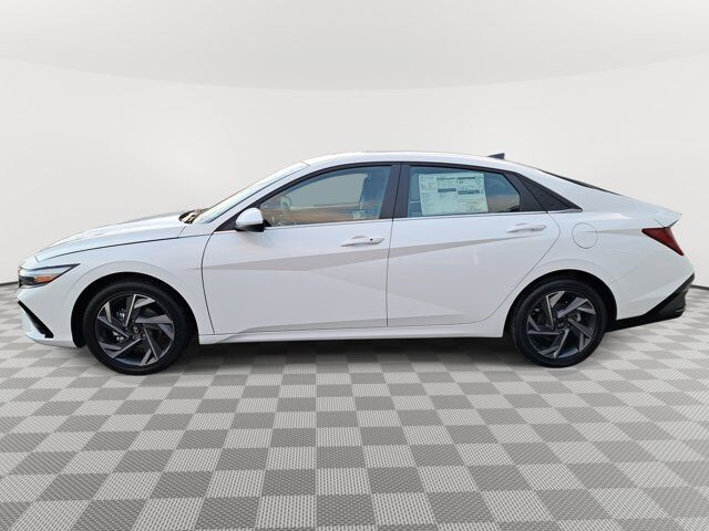 2025 Hyundai Elantra SEL Convenience San Clemente CA