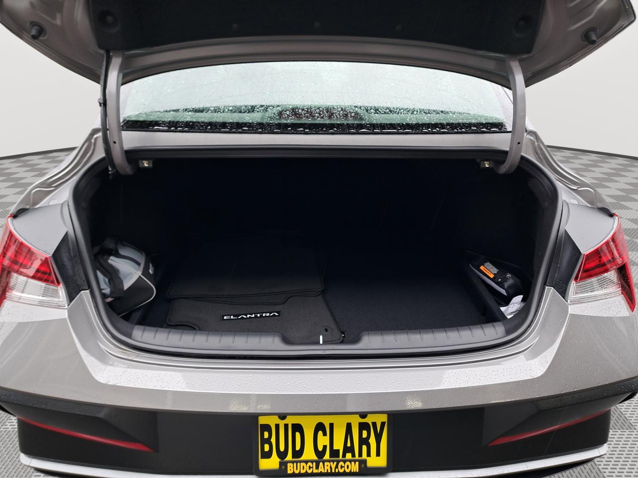 2025 Hyundai Elantra SEL Convenience San Clemente CA