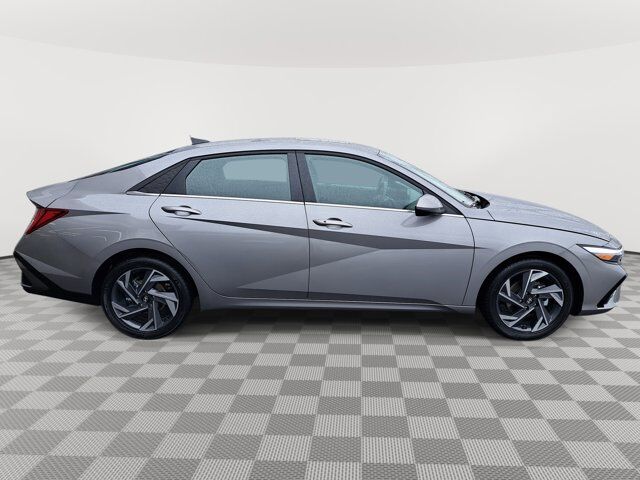 2025 Hyundai Elantra SEL Convenience San Clemente CA