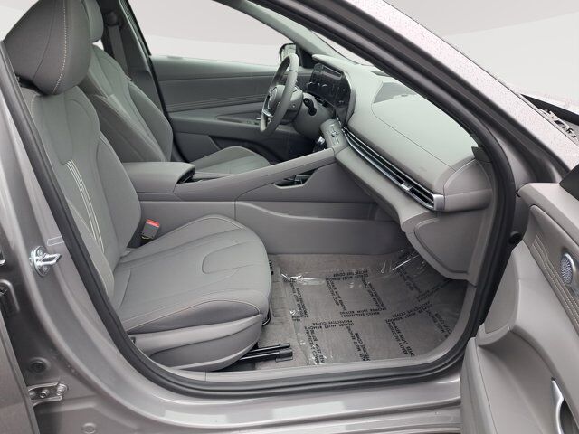 2025 Hyundai Elantra SEL Convenience San Clemente CA