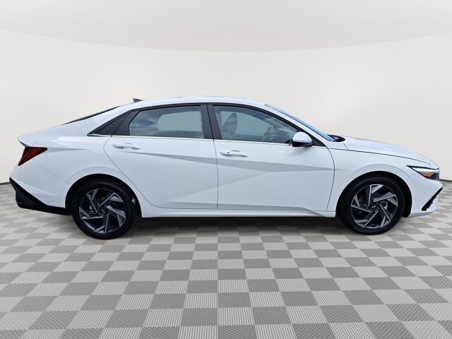 2025 Hyundai Elantra SEL Convenience San Clemente CA