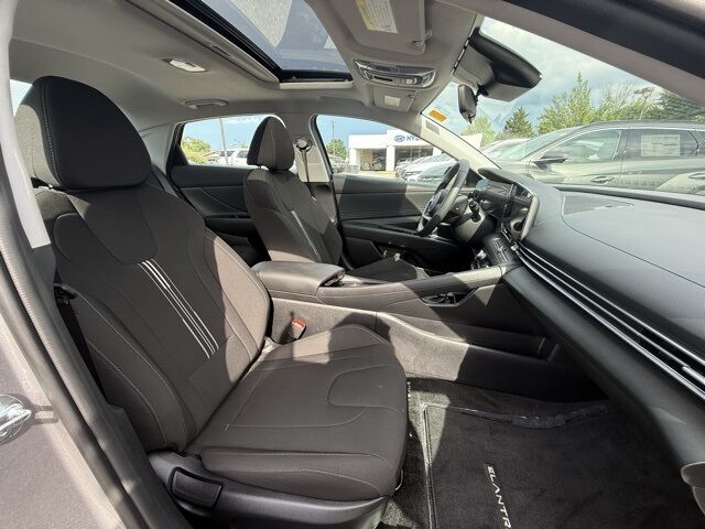 2025 Hyundai Elantra SEL Convenience San Clemente CA
