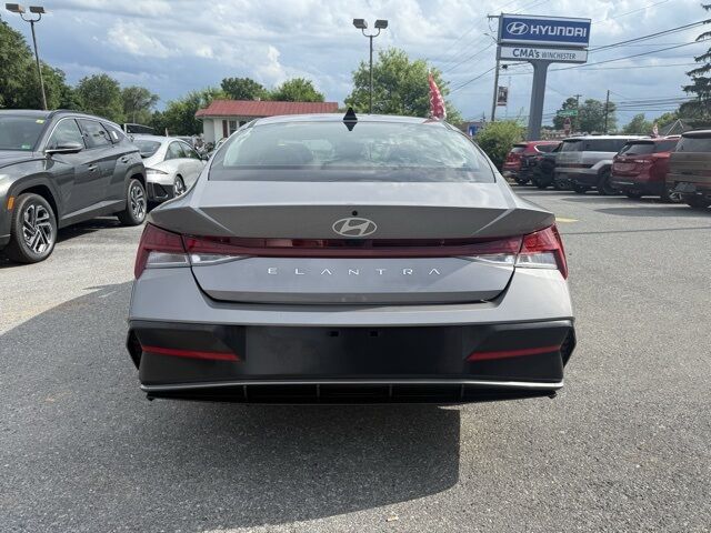 2025 Hyundai Elantra SEL Convenience San Clemente CA