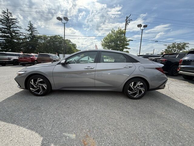 2025 Hyundai Elantra SEL Convenience San Clemente CA