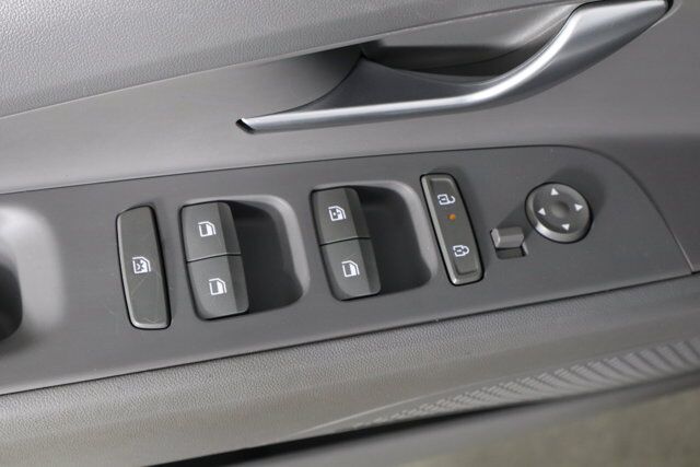 2025 Hyundai Elantra SEL Convenience Raleigh NC