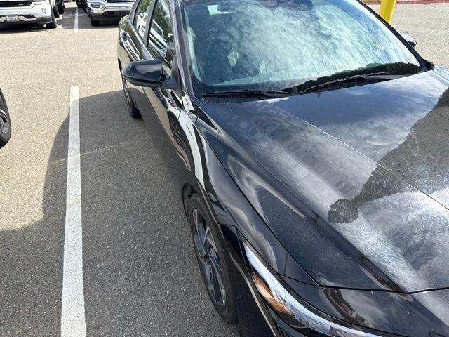 2025 Hyundai Elantra SEL Convenience Roseville CA