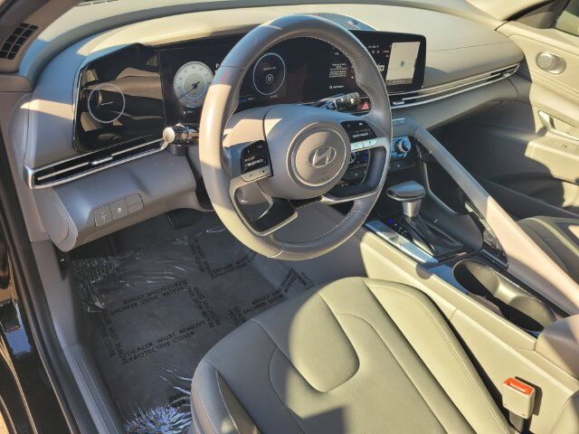 2025 Hyundai Elantra SEL Convenience Roseville CA