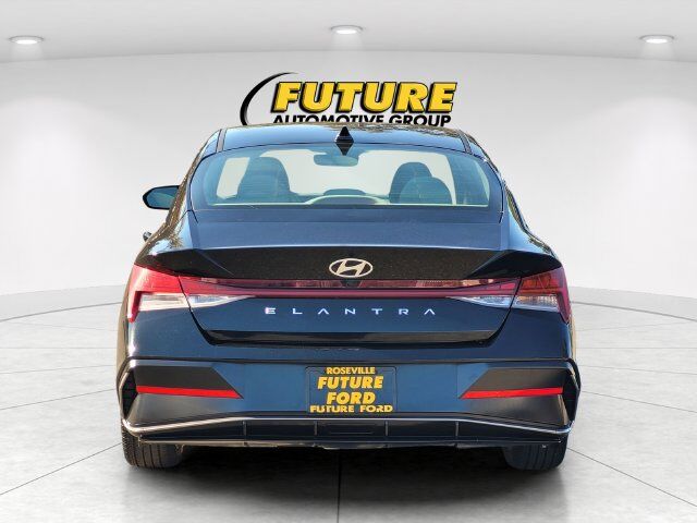 2025 Hyundai Elantra SEL Convenience Roseville CA