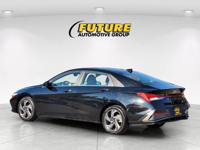 2025 Hyundai Elantra SEL Convenience Roseville CA