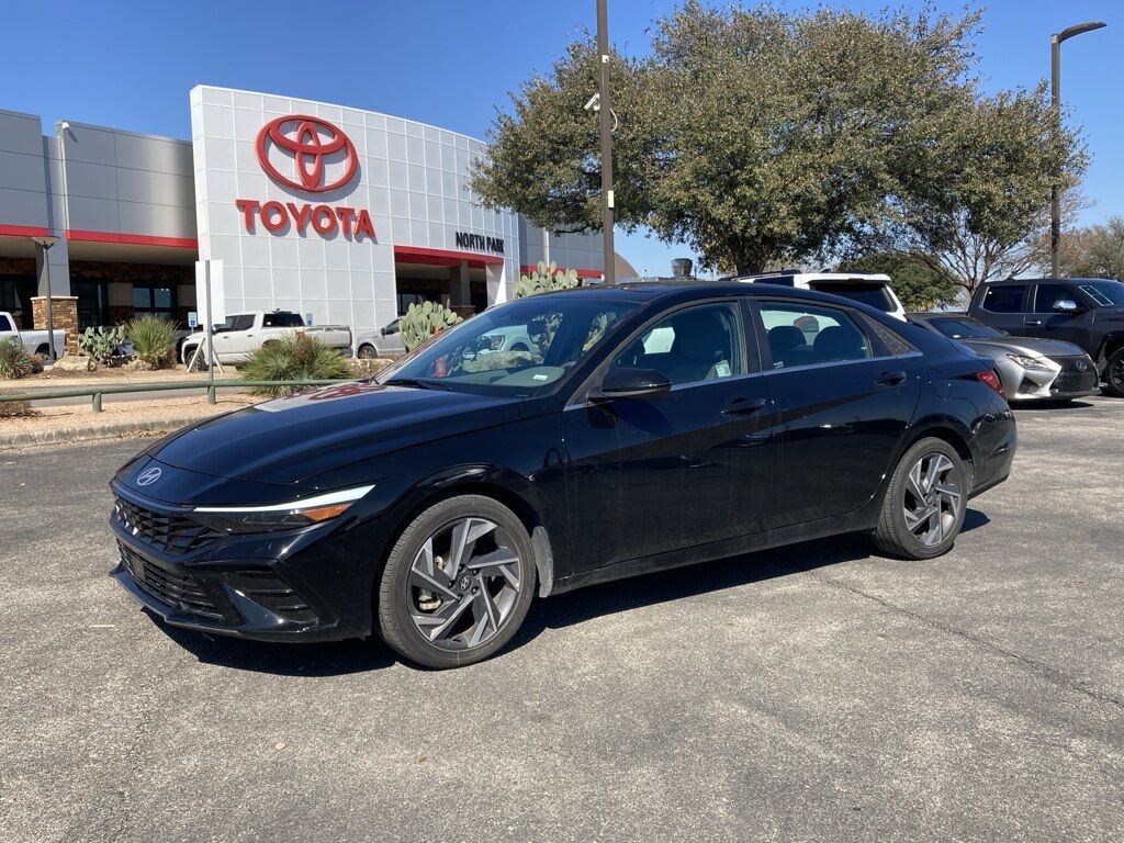 2025 Hyundai Elantra