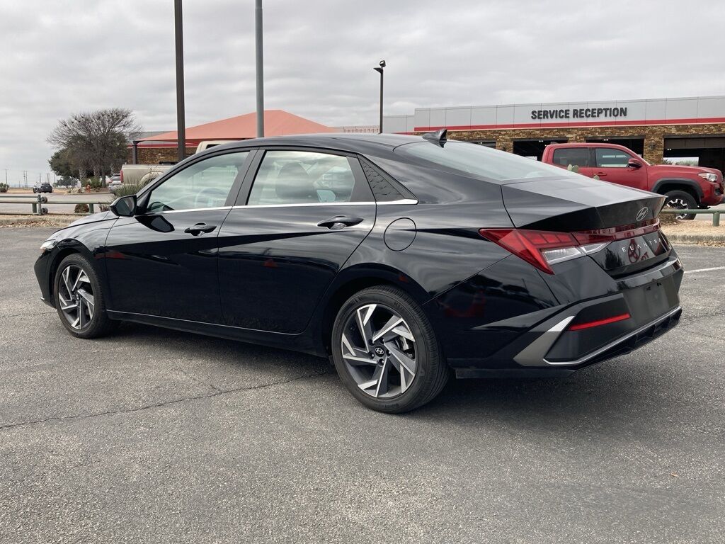 2025 Hyundai Elantra SEL Convenience San Antonio TX