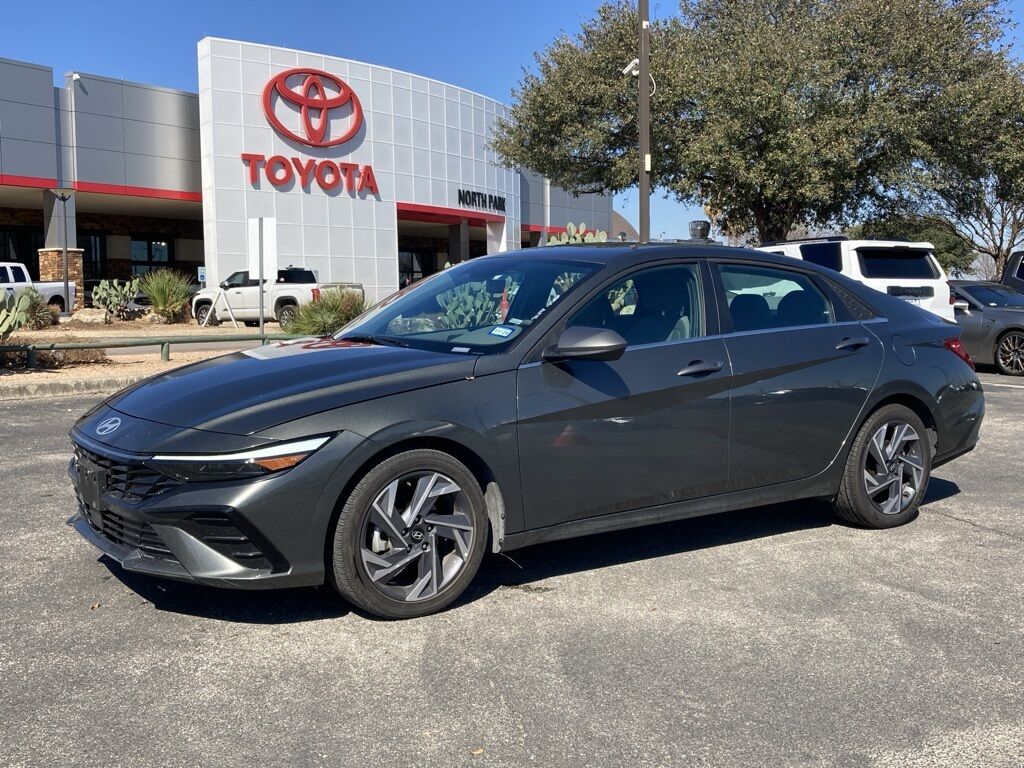 2025 Hyundai Elantra