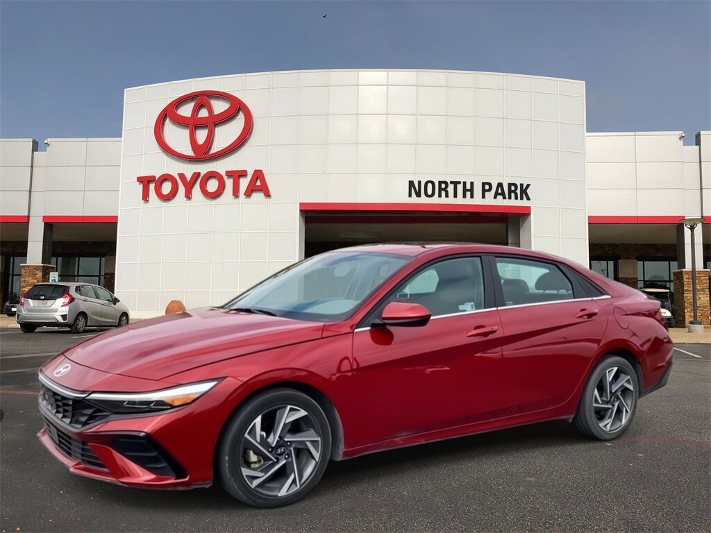 2025 Hyundai Elantra SEL Convenience