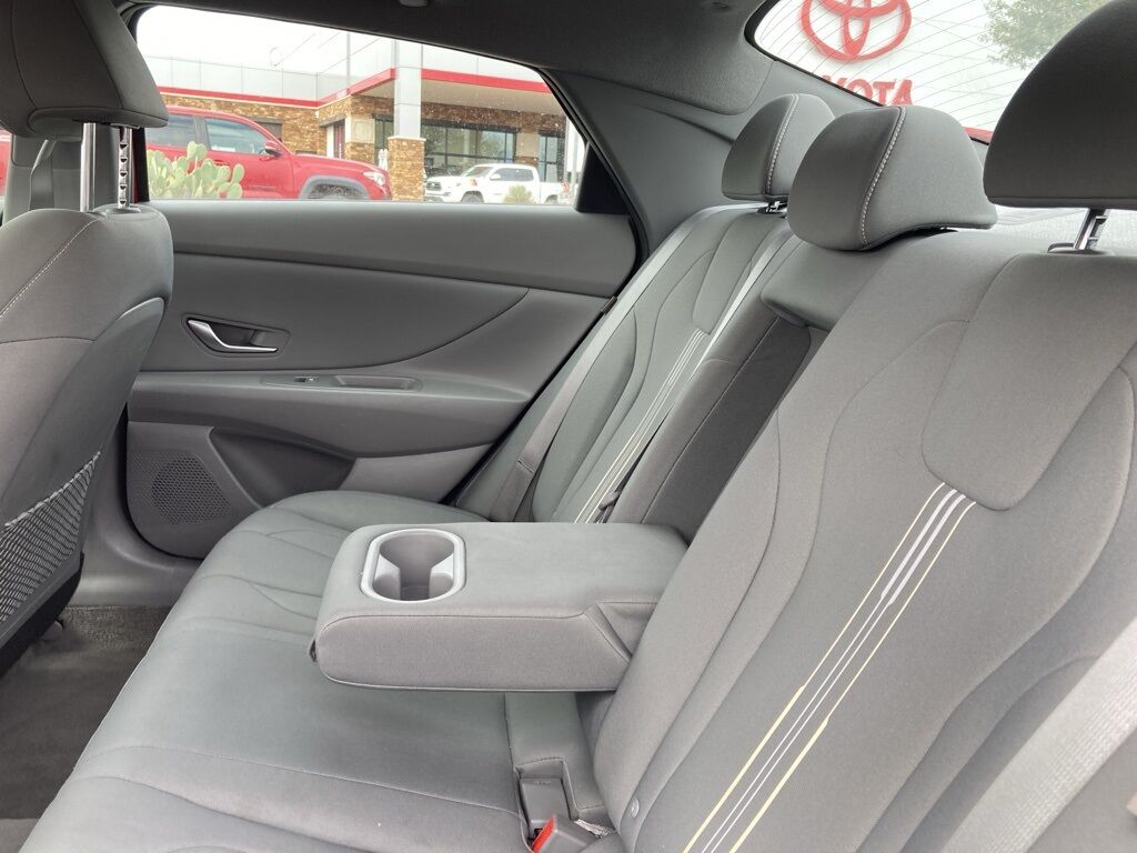 2025 Hyundai Elantra SEL Convenience San Antonio TX