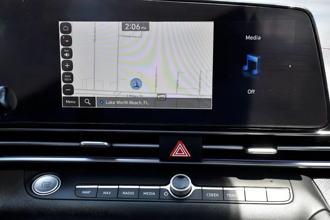2025 Hyundai Elantra SEL Convenience Sedan 4D Doral FL