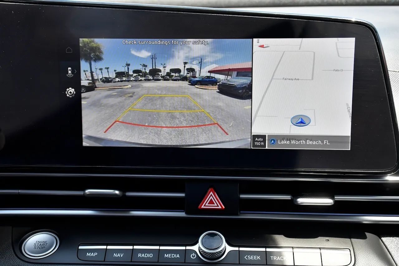 2025 Hyundai Elantra SEL Convenience Sedan 4D Doral FL