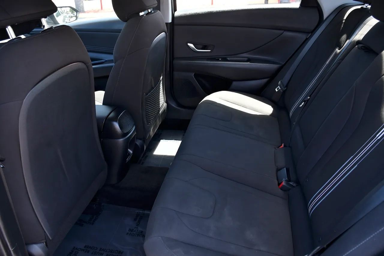 2025 Hyundai Elantra SEL Convenience Sedan 4D Doral FL
