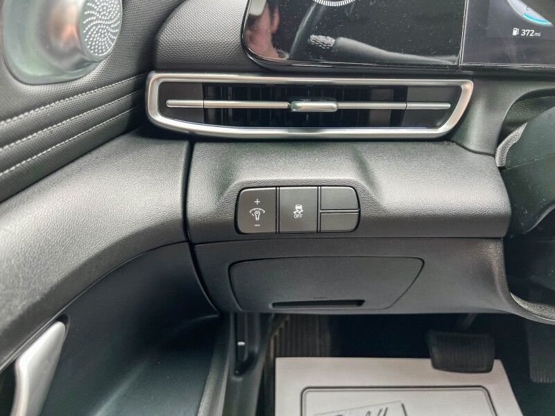 2025 Hyundai Elantra SEL Convenience Wilmington NC