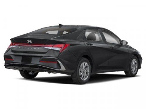 2025 Hyundai Elantra SEL Convenience Winder GA