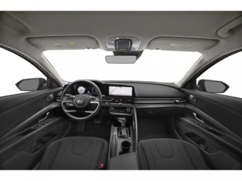 2025 Hyundai Elantra SEL Convenience Winder GA