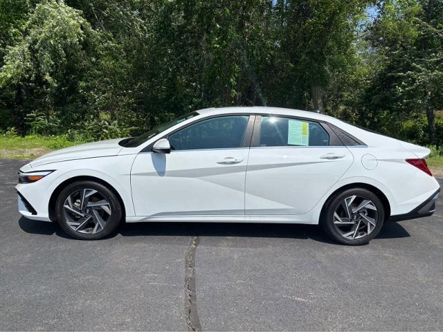2025 Hyundai Elantra SEL Convenience Fitchburg MA
