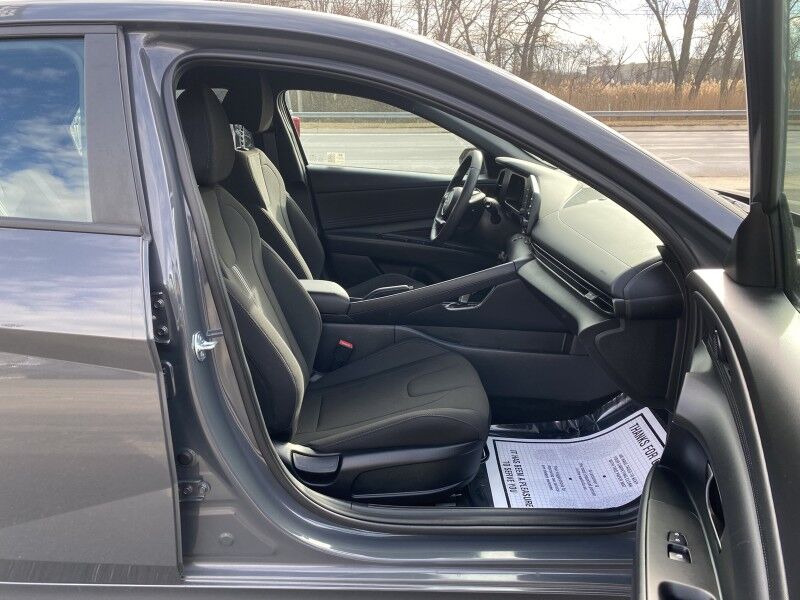 2025 Hyundai Elantra SEL Sport Springfield PA