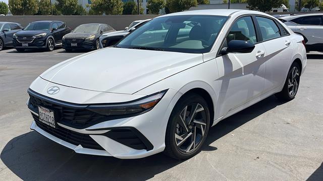 2025 Hyundai Elantra SEL Sport Corona CA