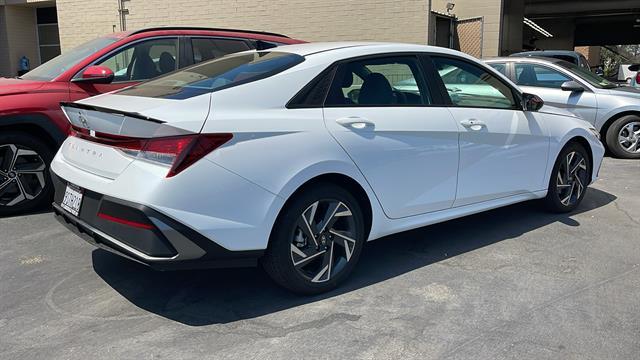 2025 Hyundai Elantra SEL Sport Corona CA