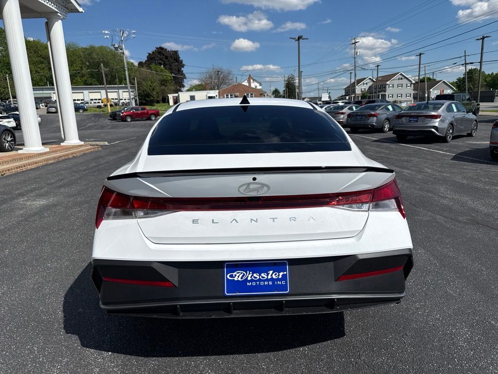 2025 Hyundai Elantra SEL Sport Mount Joy PA