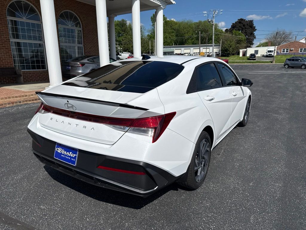2025 Hyundai Elantra SEL Sport Mount Joy PA