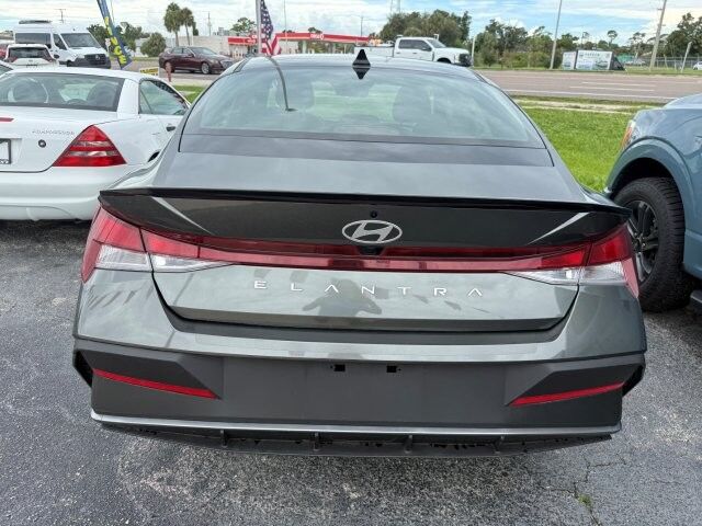 2025 Hyundai Elantra SEL Sport Port Charlotte FL