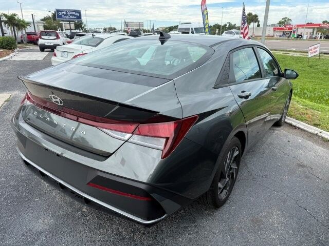2025 Hyundai Elantra SEL Sport Port Charlotte FL