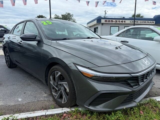 2025 Hyundai Elantra
