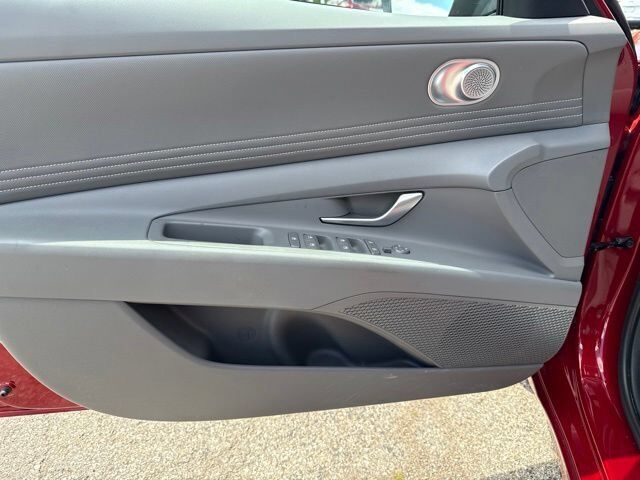 2025 Hyundai Elantra SEL Sport Carbondale IL