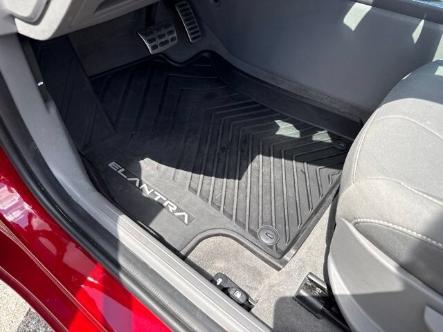 2025 Hyundai Elantra SEL Sport Carbondale IL
