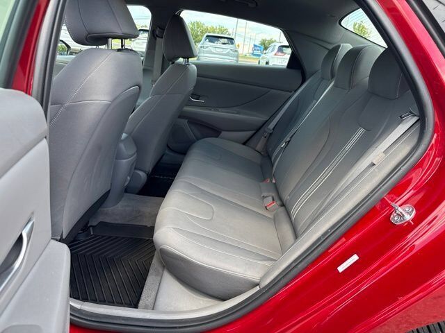 2025 Hyundai Elantra SEL Sport Carbondale IL