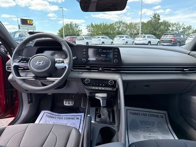 2025 Hyundai Elantra SEL Sport Carbondale IL