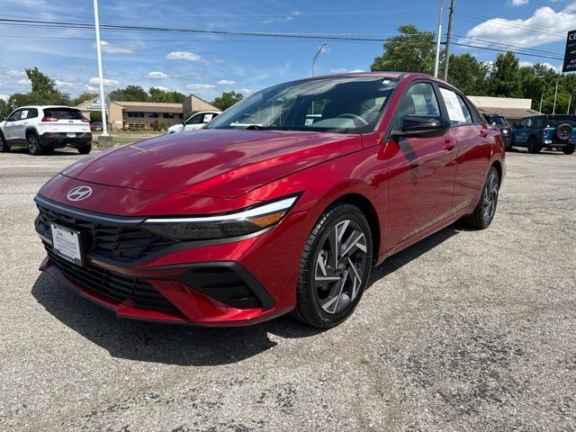 2025 Hyundai Elantra SEL Sport