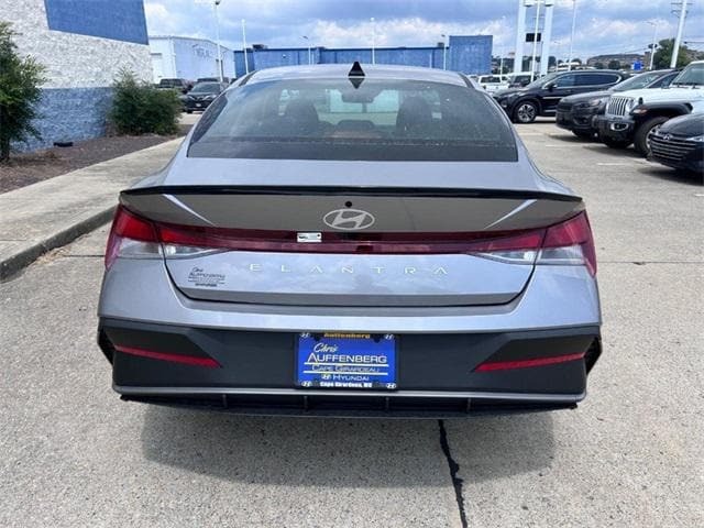 2025 Hyundai Elantra SEL Sport Cape Girardeau MO