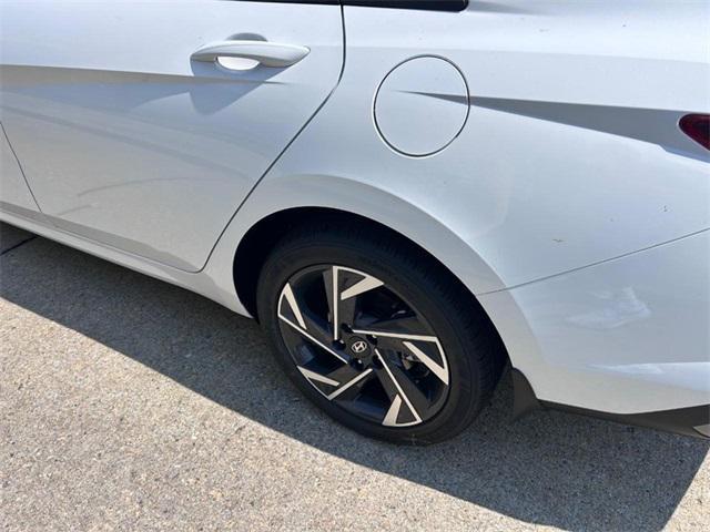 2025 Hyundai Elantra SEL Sport Cape Girardeau MO