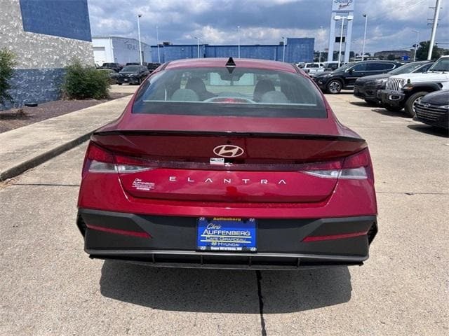 2025 Hyundai Elantra SEL Sport Cape Girardeau MO