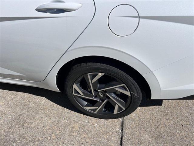 2025 Hyundai Elantra SEL Sport Cape Girardeau MO