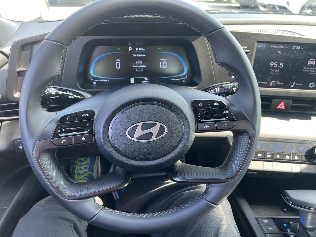 2025 Hyundai Elantra SEL Sport Hunt Valley MD