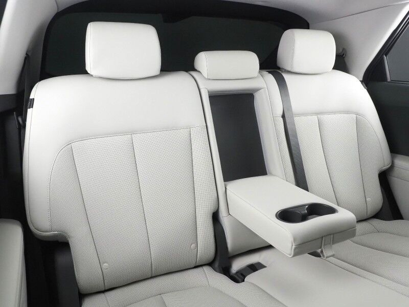 2025 Hyundai IONIQ 5 Limited *HEADS-UP DISPLAY, PANORAMA GLASS ROOF, NAVIGATION, ADAPTIVE CRUISE, 360 VIEW CAMERAS, SMART PARKING, CLIMATE SEATS, HEATED STEERING, WIRELESS CHARGING, BOSE AUDIO, ANDROID & APPLE Round Rock TX