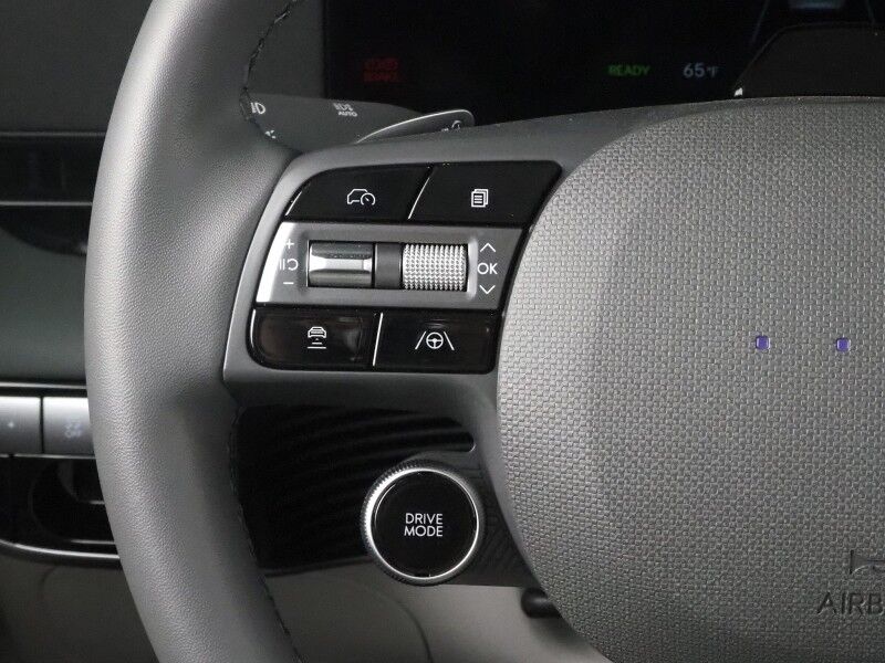 2025 Hyundai IONIQ 5 Limited *HEADS-UP DISPLAY, PANORAMA GLASS ROOF, NAVIGATION, ADAPTIVE CRUISE, 360 VIEW CAMERAS, SMART PARKING, CLIMATE SEATS, HEATED STEERING, WIRELESS CHARGING, BOSE AUDIO, ANDROID & APPLE Round Rock TX